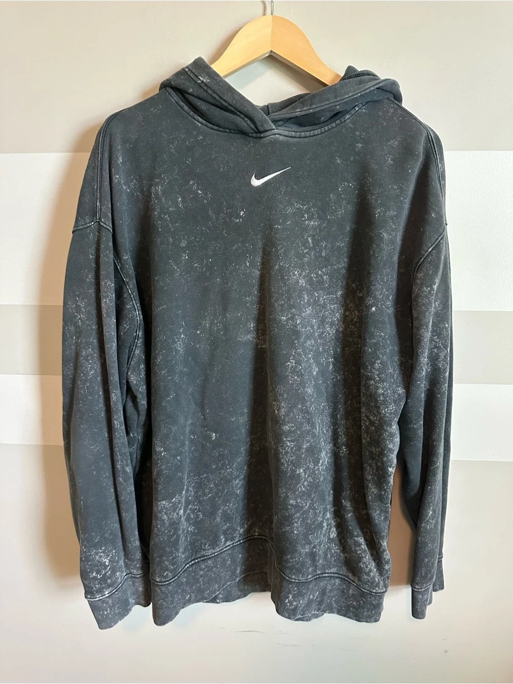 Nike Sportswear Essential Collection Washed Black Fleece Hoodie